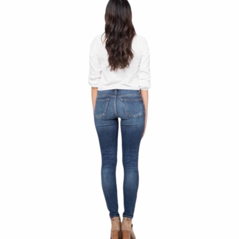 JUDY BLUE Women’s Medium Wash Skinny Jeans Stretch Denim Size 3 / 26 - Picture 2 of 7